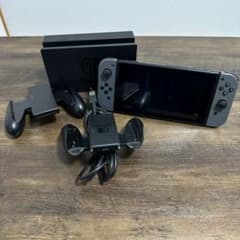 Nintendo Switch 本体 充電大容量モデル 箱無のサムネイル