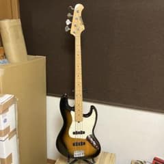 初期旧帯ロゴ バッカス ユニバ BJB-300M 改ジャズベ 音出OK 美中古品 初期旧帯ロゴ バッカス ユニバ BJB-300M 改ジャズベ 音出OK 美中古品