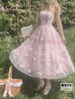 SHEIN ピンクドレス ホカンス ネックレス グローブ　ティアラ付きのサムネイル