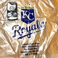 MLBカンザスシティロイヤルズ　ゴルフマーカー　キャップクリップ付きのサムネイル