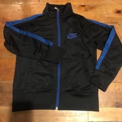 NIKE ナイキジャージ 上 140 スポーツ キッズ 体操着 サッカーのサムネイル