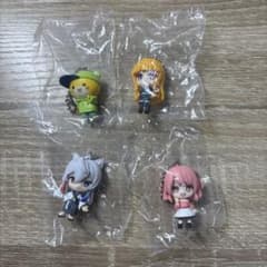 キーホルダー　ガチャガチャ　カラフルピーチ　どぬく　のあ　シヴァ　えとのサムネイル