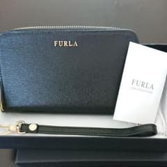 kayu様専用  値下げ  未使用！  FURLA フルラ 携帯財布のサムネイル