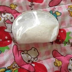 新品ポーチのサムネイル