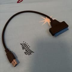USB to SATA 変換ケーブルのサムネイル