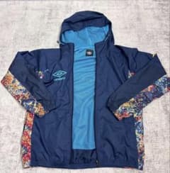 umbro ナイロンジャケットのサムネイル