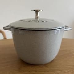 こぎん様　STAUB ストウブ　ラ・ココット de GOHAN  Mサイズのサムネイル