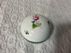【チョロ松さん専用】ヘレンド ウィーンのバラ 小物入れ 丸箱のサムネイル