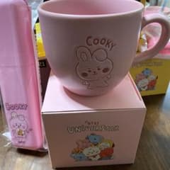 BT21✨COOKY✨ローソン限定品のサムネイル