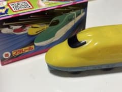 ハッピーセットプラレールひみつのおもちゃ923形ドクターイエロー(蓄光Ver)のサムネイル
