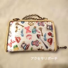 ディズニーストア アクセサリーポーチのサムネイル