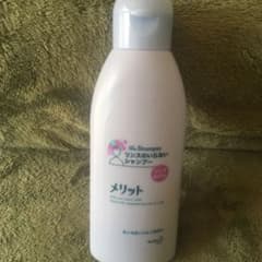メリット　リンスのいらないシャンプーのサムネイル