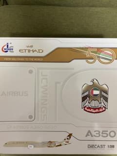 あゆ様専用エティハド航空 Airbus A350-1000 50周年記念モデルのサムネイル