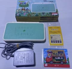 Nintendo 他ゲーム機本体 NEWニンテンドー2DS LL トビダセ ド…のサムネイル