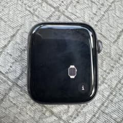Apple Watch SE 44mm アルミニウムのサムネイル