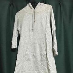 ゆう様専用 ユニクロ パーカーワンピースのサムネイル