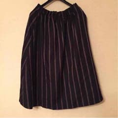 タカノさん専用★値下げ！WIN HEARTのロングスカート☆のサムネイル