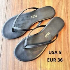 TKEES ブラック USA 5 EUR 36 ビーチサンダル 黒 ティキーズのサムネイル
