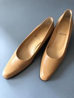 BALLYのパンプス キャメルのサムネイル