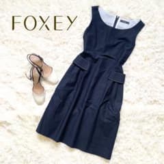 美品 FOXEY フォクシー コットンピケ ワンピース ステッチ ネイビーのサムネイル