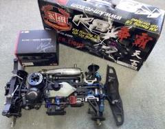 ラジコン8/1レーシング 1/8スケール ラジオコントロール ブラシレスパワード 4WD