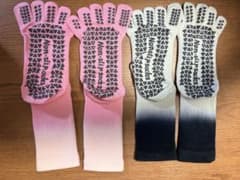 新品 ヨガソックス 2足セット 滑り止め付き 5本指 22～23cmのサムネイル