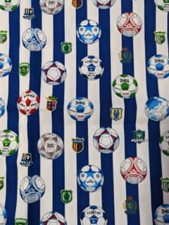 (aa様)サッカーボール柄白×青 オックス生地 端切れのサムネイル