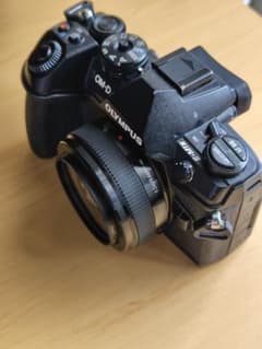 Olympus OM-D em1 mark2 カメラ Lumixレンズ付きのサムネイル