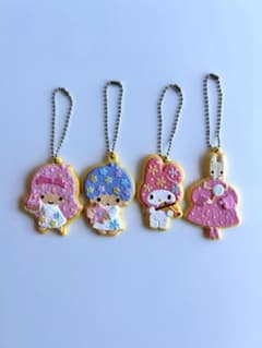 キキ＆ララ・マイメロディ・ マロンクリームラバーキーホルダー 4個セットのサムネイル