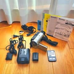 【動作確認済】高画質 SHARP MiniDV ビデオカメラ セット 動作確認済】高画質 SHARP MiniDV ビデオカメラ セット - メルカリ