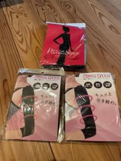 二の腕カバー パエンナキュット 2着　パエンナシェイプ　1着のサムネイル