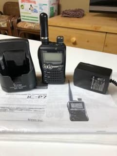 超コンパクトハンディ無線機 アイコムic-p7のサムネイル