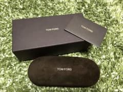 トムフォード　メガネケース〔箱、メガネクロス付き 〕のサムネイル