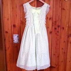 【★更に再値下げ★】キッズドレス140㎝のサムネイル
