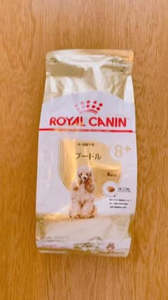 マミー様 専用  ロイヤルカナン プードル 中・高齢犬用 8歳以上のサムネイル
