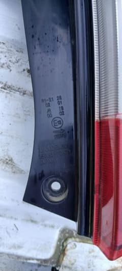 スズキ ワゴンR MH23S 純正 右テールランプ テール TOKAIDENSOのサムネイル