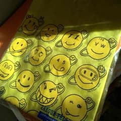 チャリティーTシャツのサムネイル