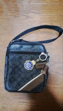COACH シグネチャー ショルダーバッグのサムネイル