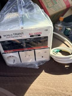 WORLD TRANS AG-1000N 変圧器 1000VA - メルカリ