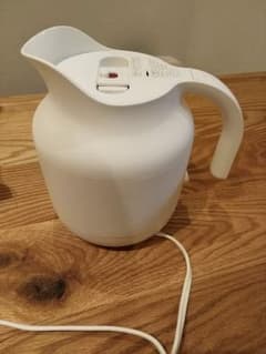 【期間限定値下げ（2/10まで）】無印良品　電気ケトル　MJ - EK5Aのサムネイル