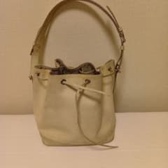 Louis Vuitton Epi Noe ショルダーバッグ