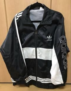 美品 90s adidas ナイロンジャケット 肩ロゴ Lサイズ 黒のサムネイル