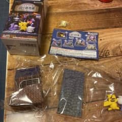 ポケモンの街 夜の路地裏   ピカチュウヒトモシのサムネイル
