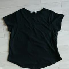 【Ya-chan様専用】授乳服　Ｔシャツ　M-L 未使用のサムネイル