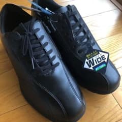 【新品未使用品】ヨネックス　パワークッションウォーキングシューズのサムネイル