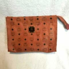 タランチュラ渡部様専用 MCM クラッチバックのサムネイル
