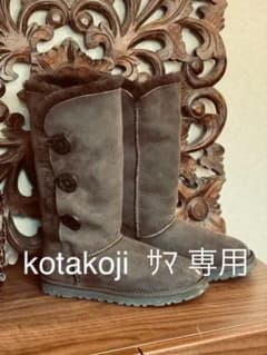 UGG ブーツのサムネイル