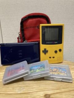 ジャンク品ゲームボーイカラーイエロー DSライトソフト3本ポーチ6点セットのサムネイル