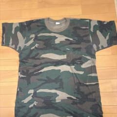 迷彩の胸ポケット付きTシャツ‼️のサムネイル