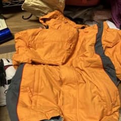 オレンジスキーウェアセットのサムネイル